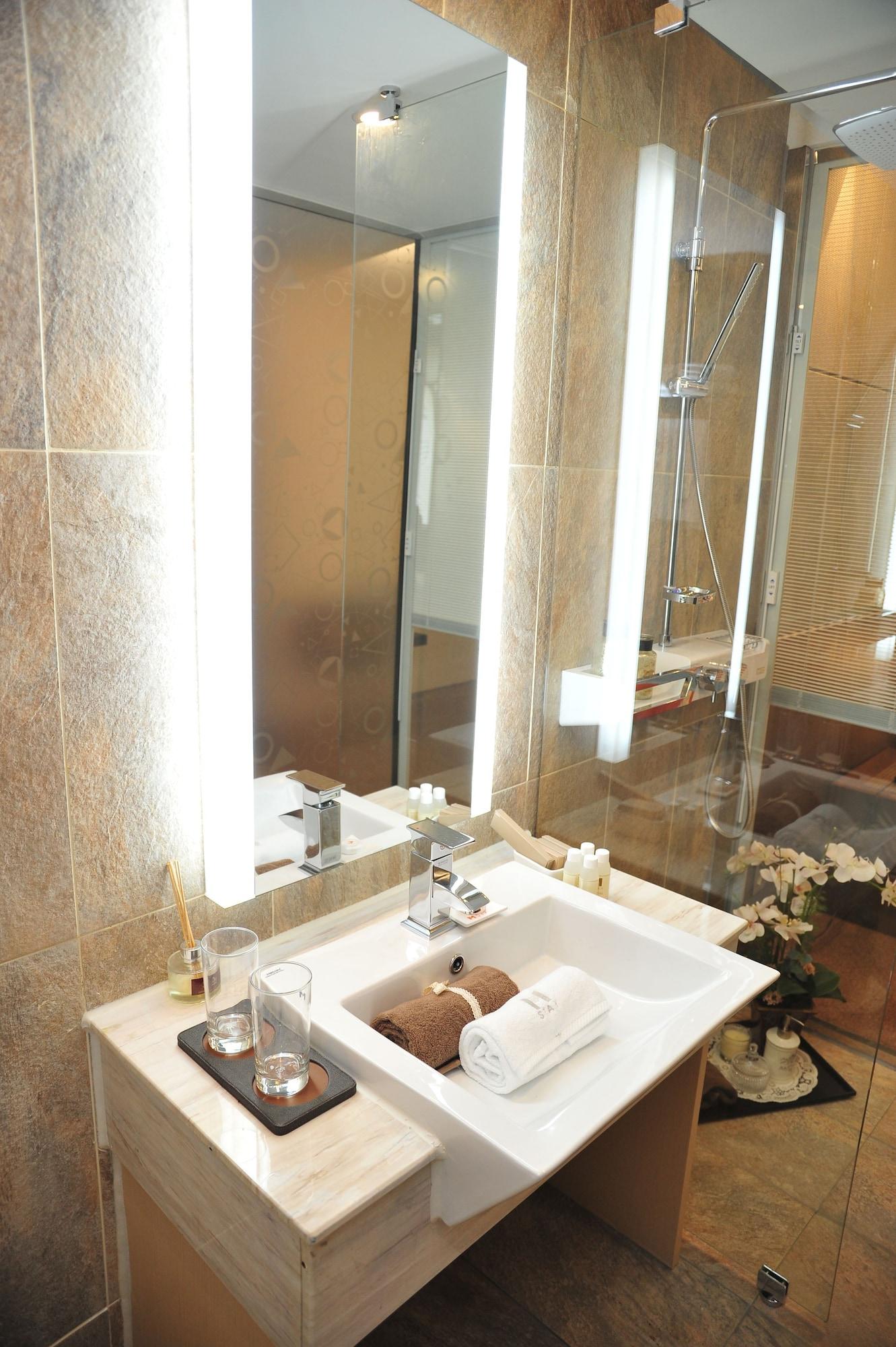M Stay Hotel Gyeonggi Giheung Yongin Exteriör bild