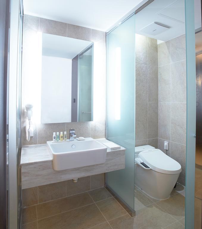 M Stay Hotel Gyeonggi Giheung Yongin Exteriör bild