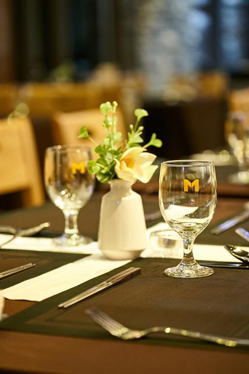 M Stay Hotel Gyeonggi Giheung Yongin Exteriör bild