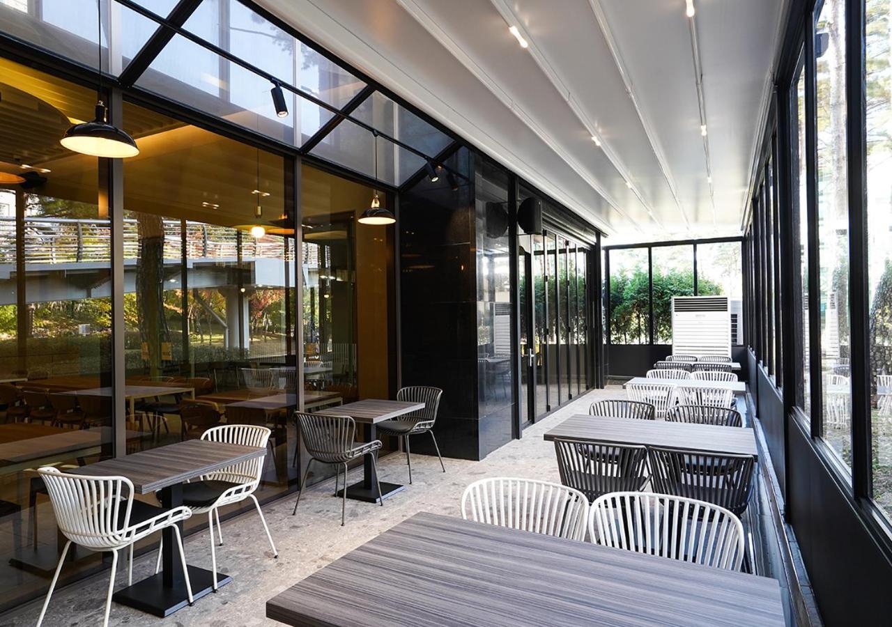 M Stay Hotel Gyeonggi Giheung Yongin Exteriör bild